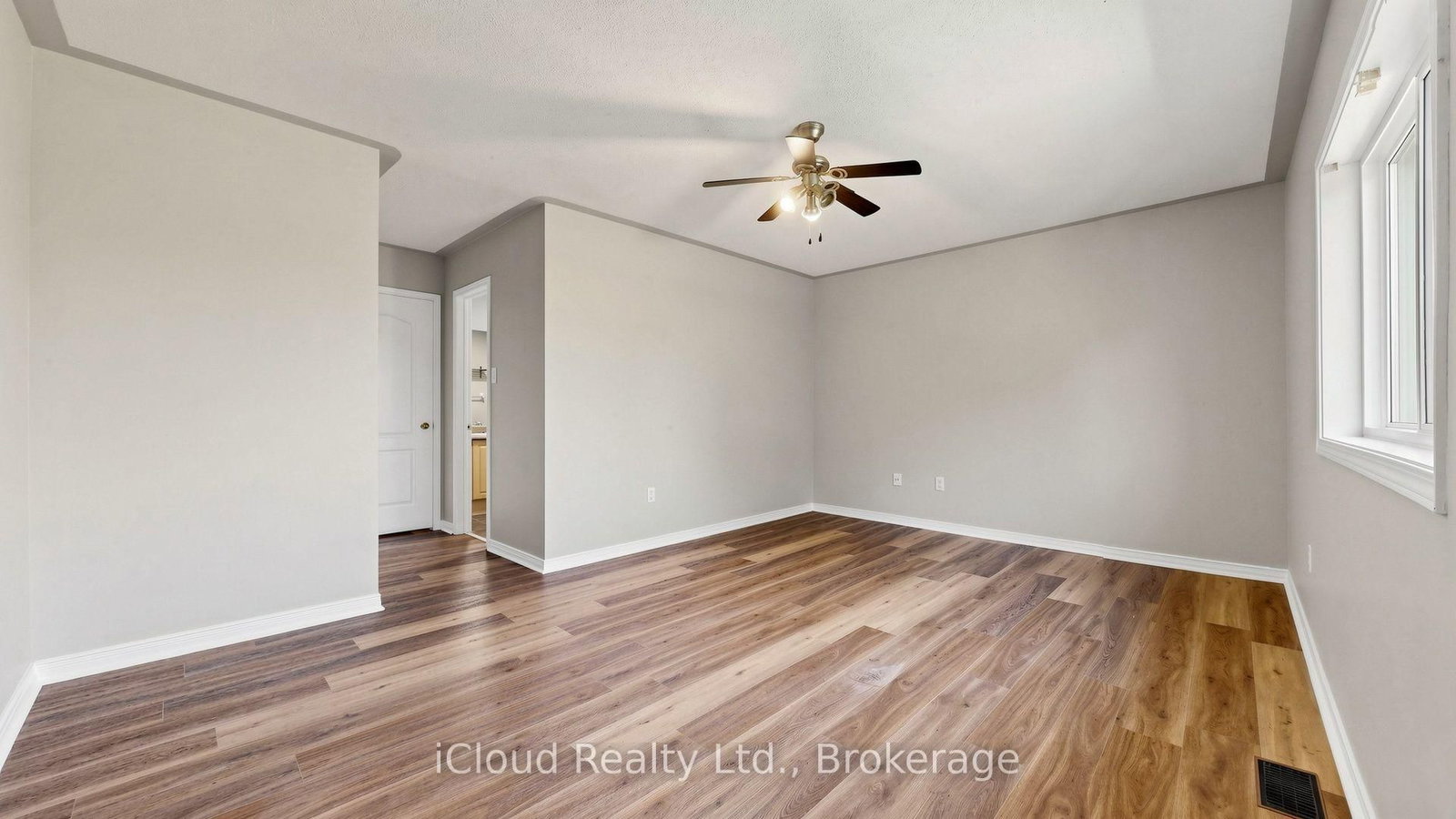 5661 Volpe Avenue • Mississauga, ON photo 22