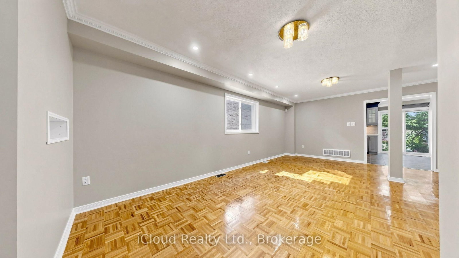 5661 Volpe Avenue • Mississauga, ON photo 8