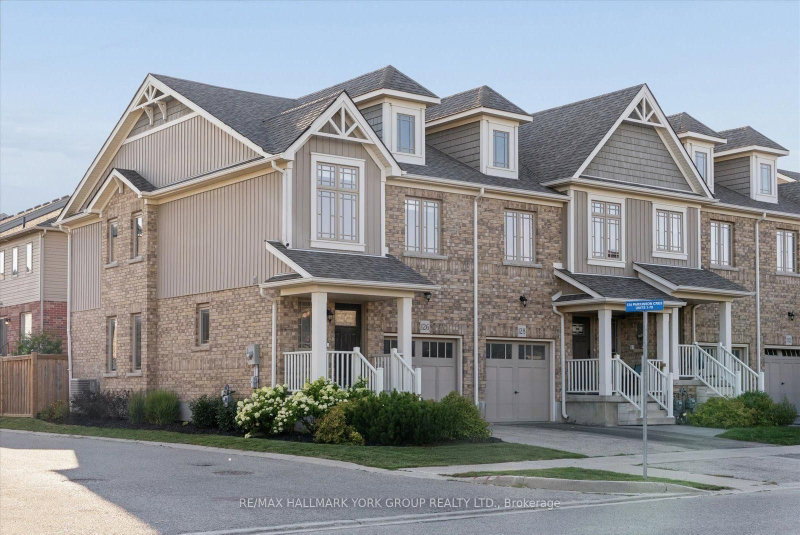 126 Parkinson Crescent