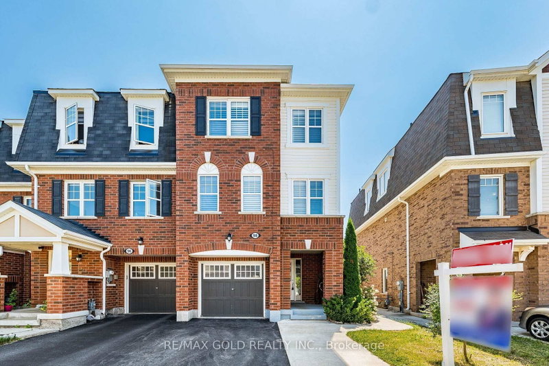 98 Bannister Crescent