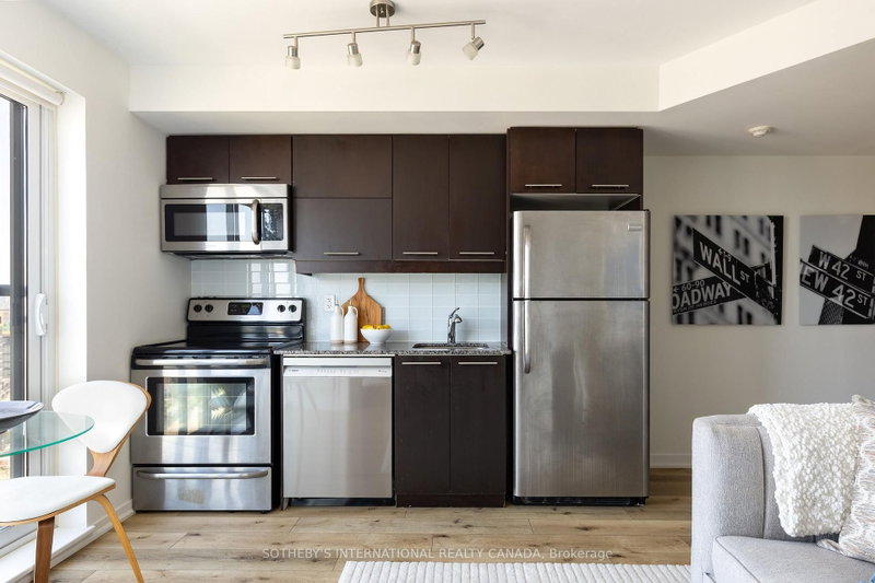 1619 - 38 Joe Shuster Way
