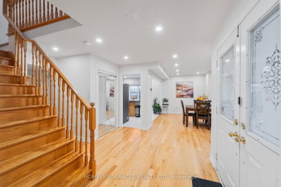 324 Edenbrook Hill Brampton,ON L7A 2C1 — Photo 9