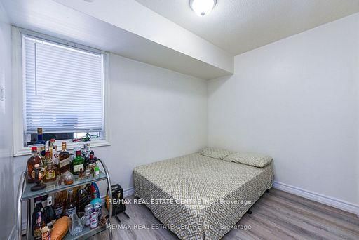 520-7405 Goreway Dr, Mississauga, view 13