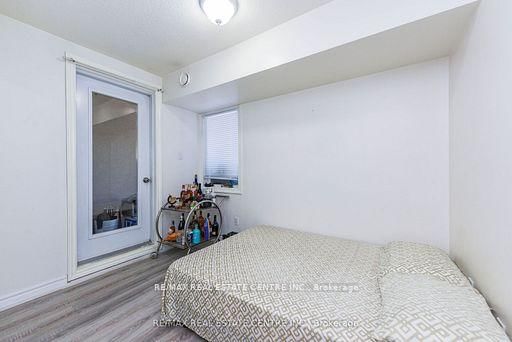 520-7405 Goreway Dr, Mississauga, view 19