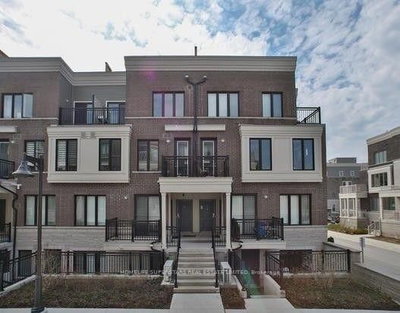 Townhouse leased at Th 4-70 Eastwood Park Gdns, Toronto, Ontario, M8W 0B2 - Long Branch - MLS: W13645620