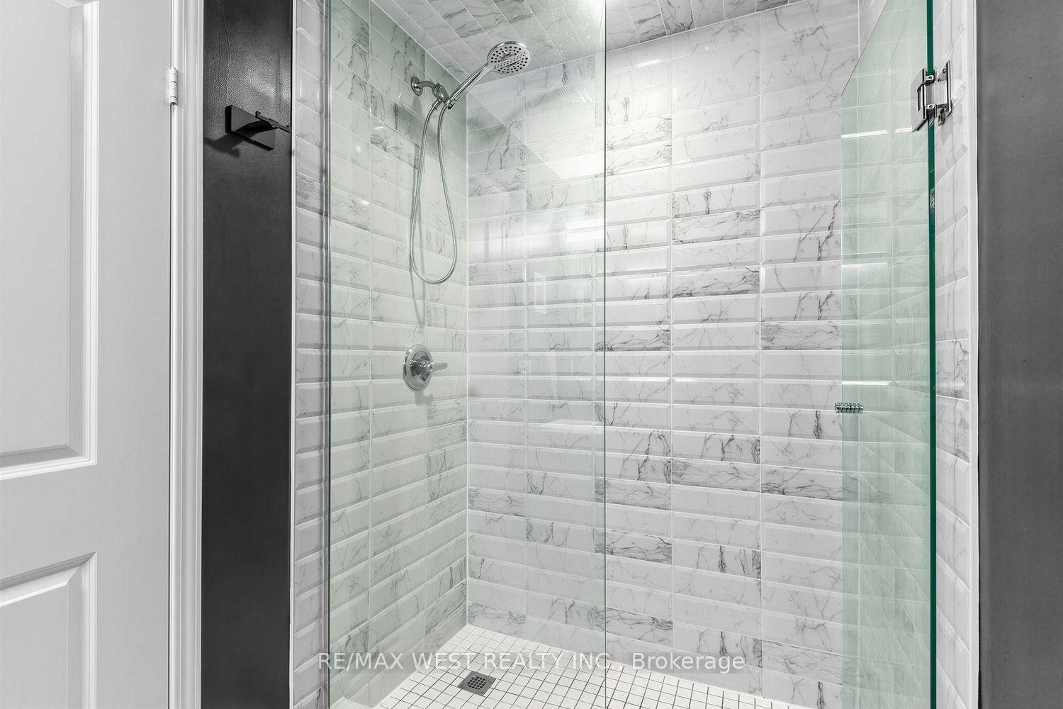 1150 Briar Hill Avenue • #303 • Toronto, ON photo 25