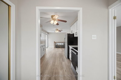33 Grassmere Crescent • Brampton, ON photo 9