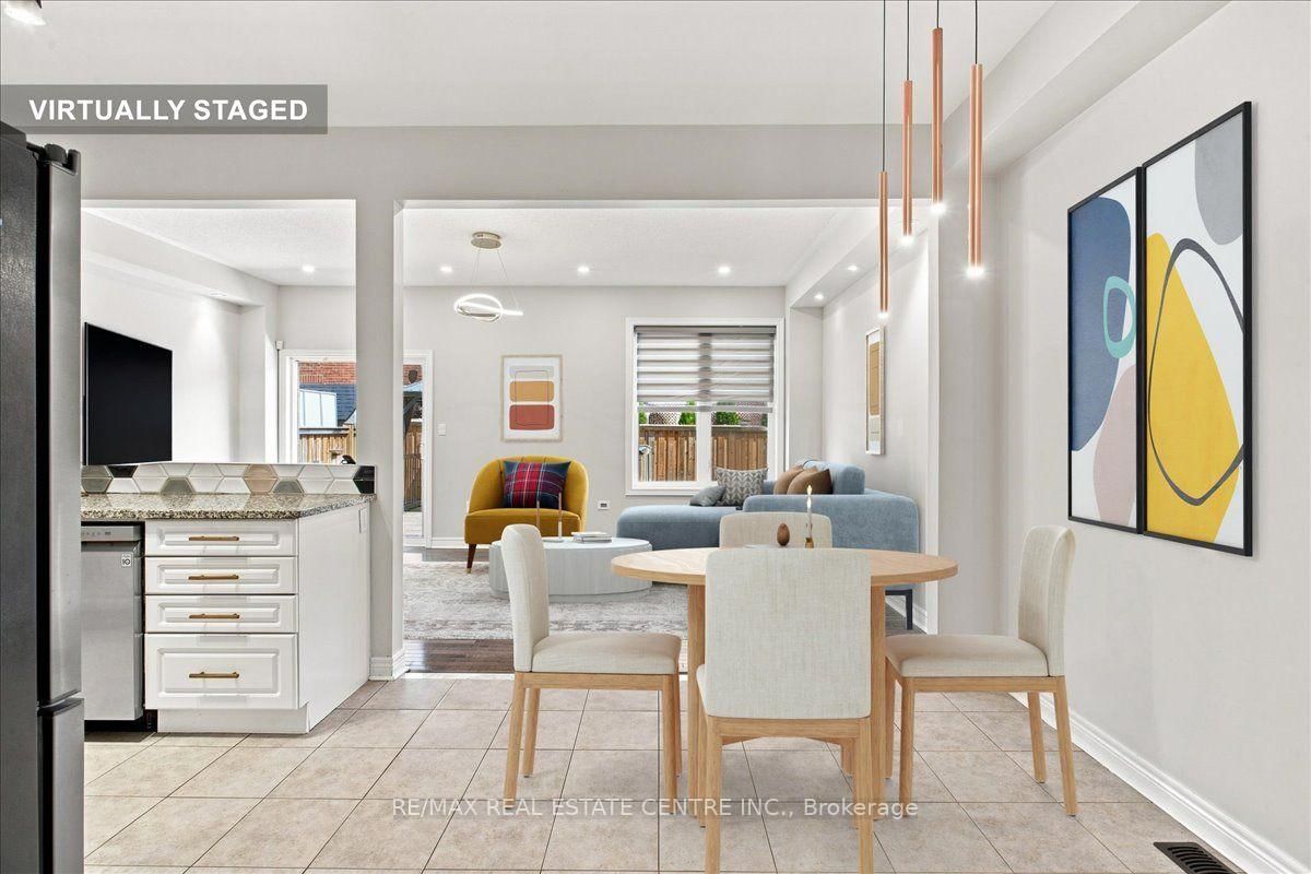 Listing Image 7