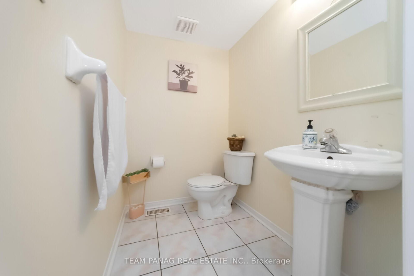 10 Hollowgrove Boulevard • Brampton, ON photo 20