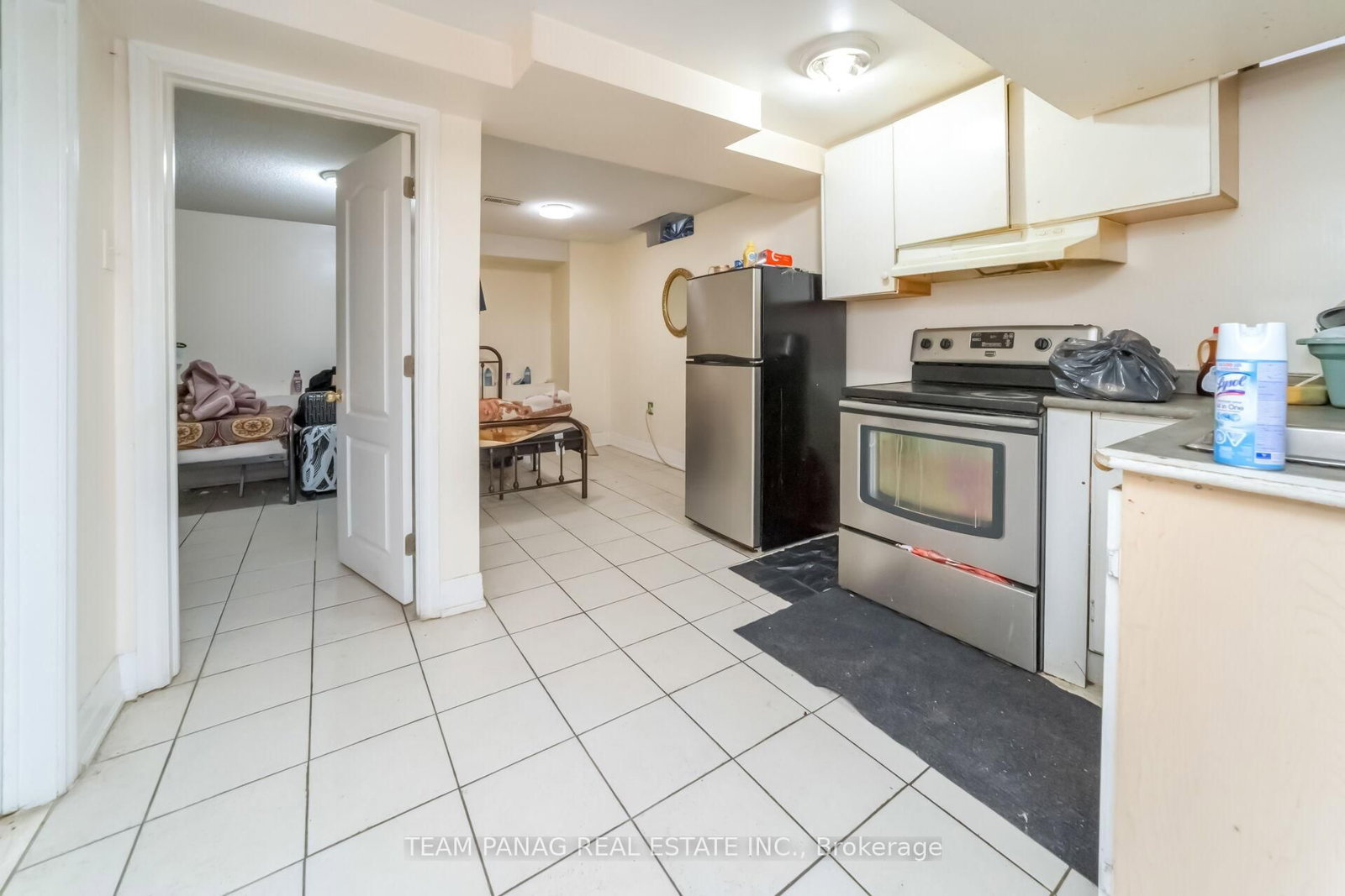 10 Hollowgrove Boulevard • Brampton, ON photo 37