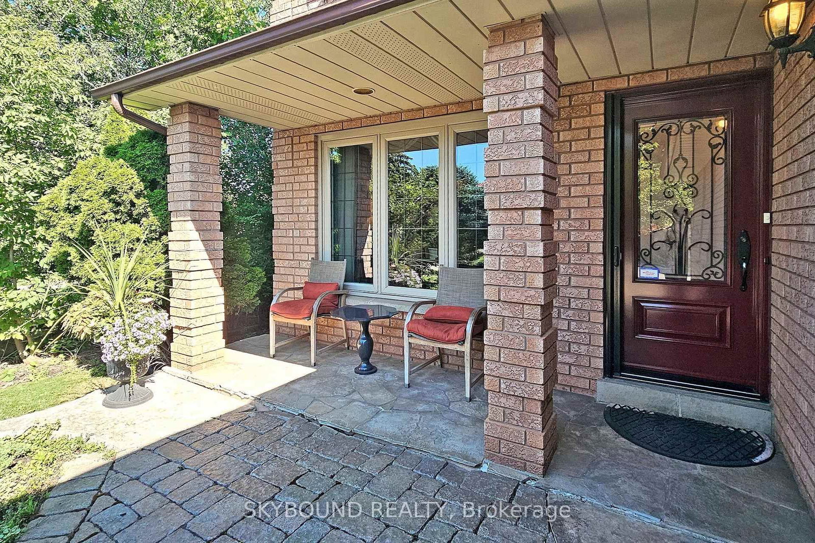 Listing Image 3