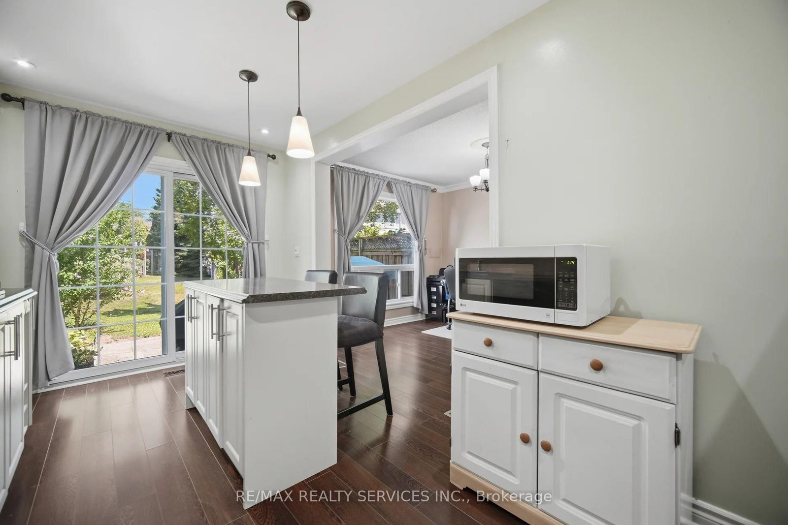 10 Hartnell Square • Brampton, ON photo 10