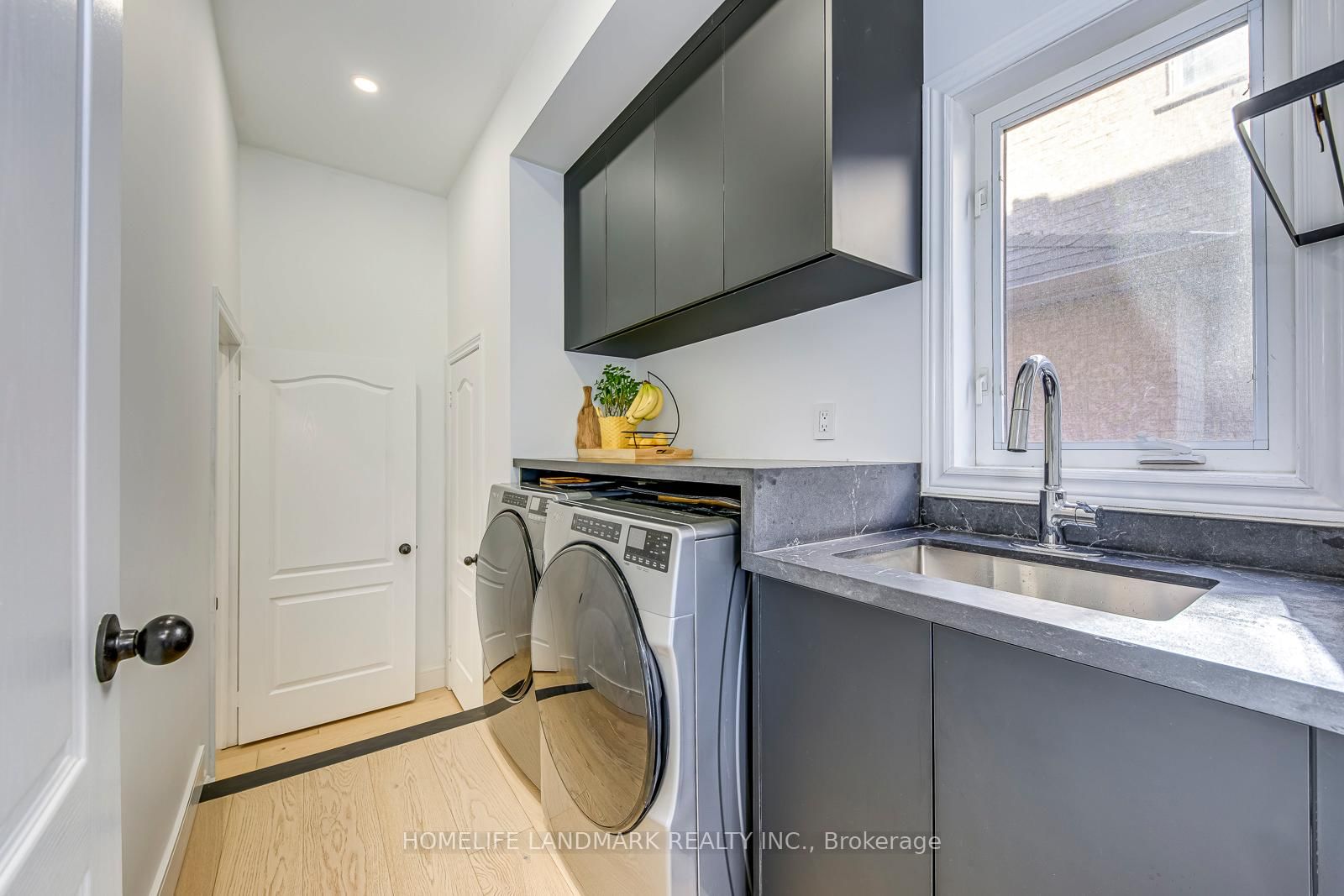 1516 Pinery Oakville,ON L6H 7J9 — Photo 20