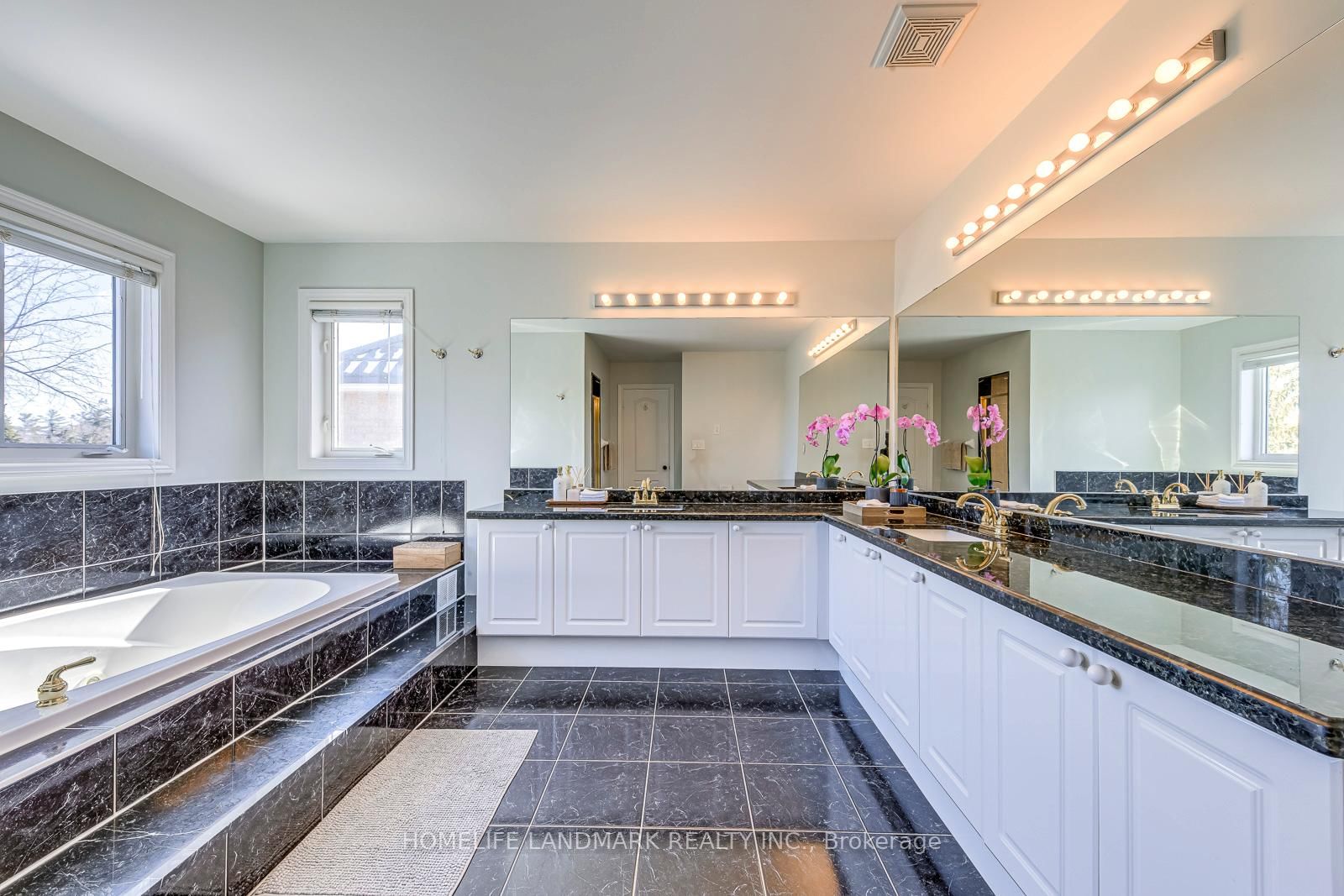 1516 Pinery Oakville,ON L6H 7J9 — Photo 27
