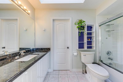 1516 Pinery Oakville,ON L6H 7J9 — Photo 31