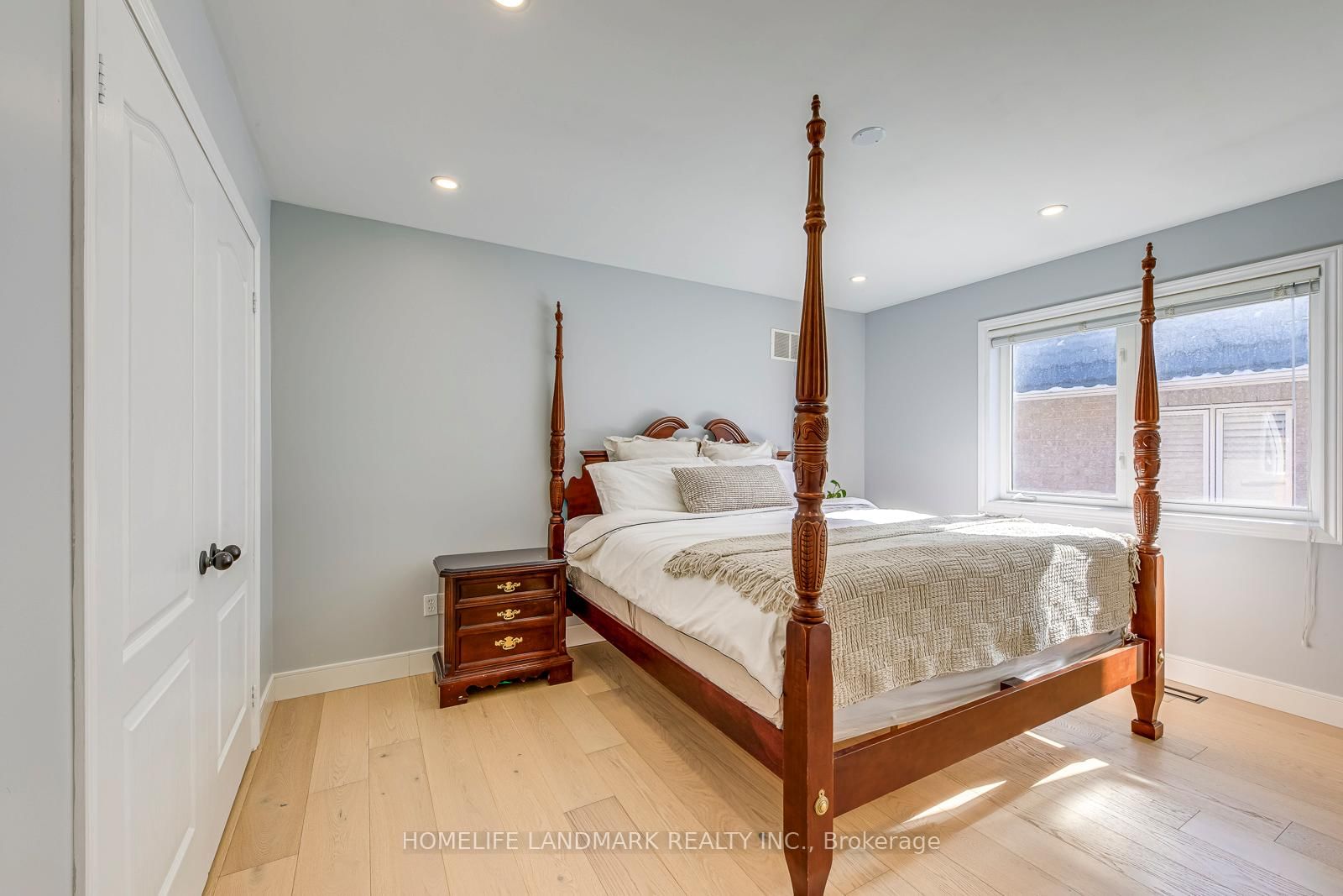 1516 Pinery Oakville,ON L6H 7J9 — Photo 38