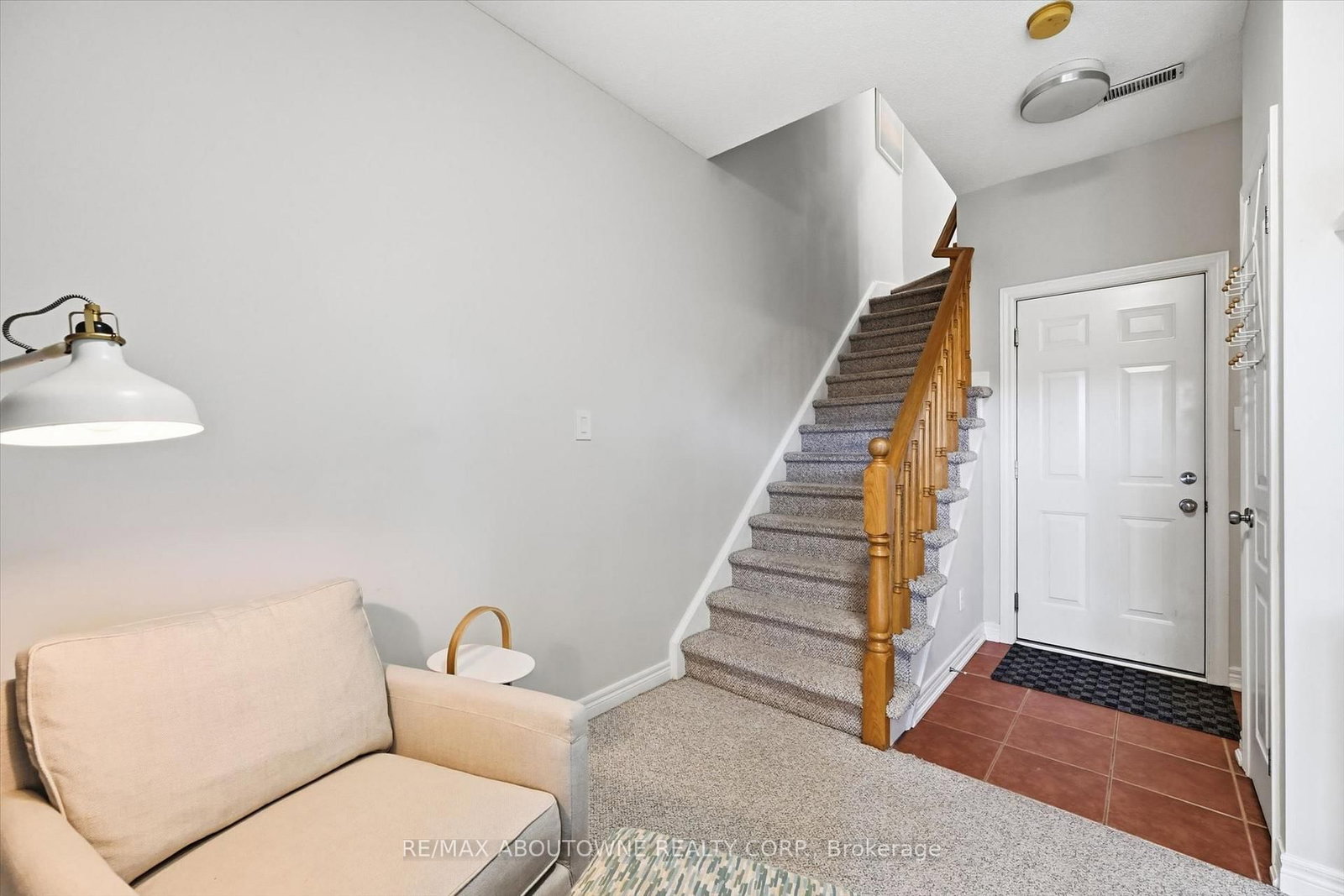 678 Rowley Common • Burlington, ON photo 23
