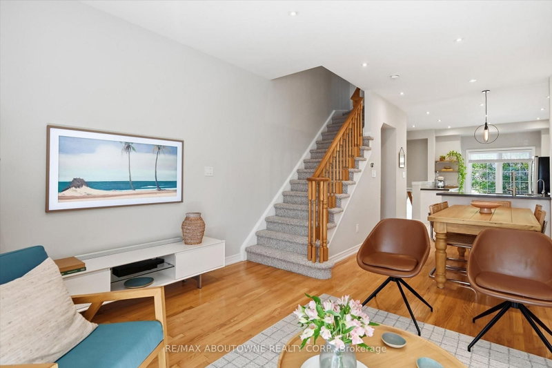 678 Rowley Common