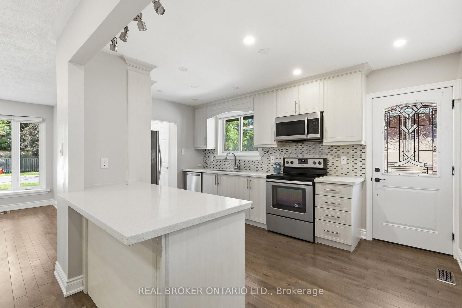 2535 Padstow Crescent • Mississauga, ON photo 17