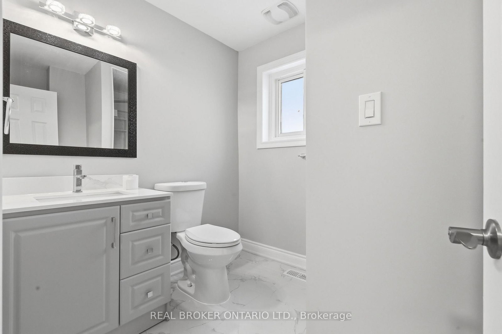 2535 Padstow Crescent • Mississauga, ON photo 25