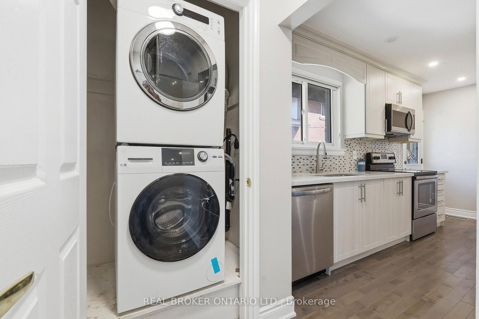 2535 Padstow Crescent • Mississauga, ON photo 33