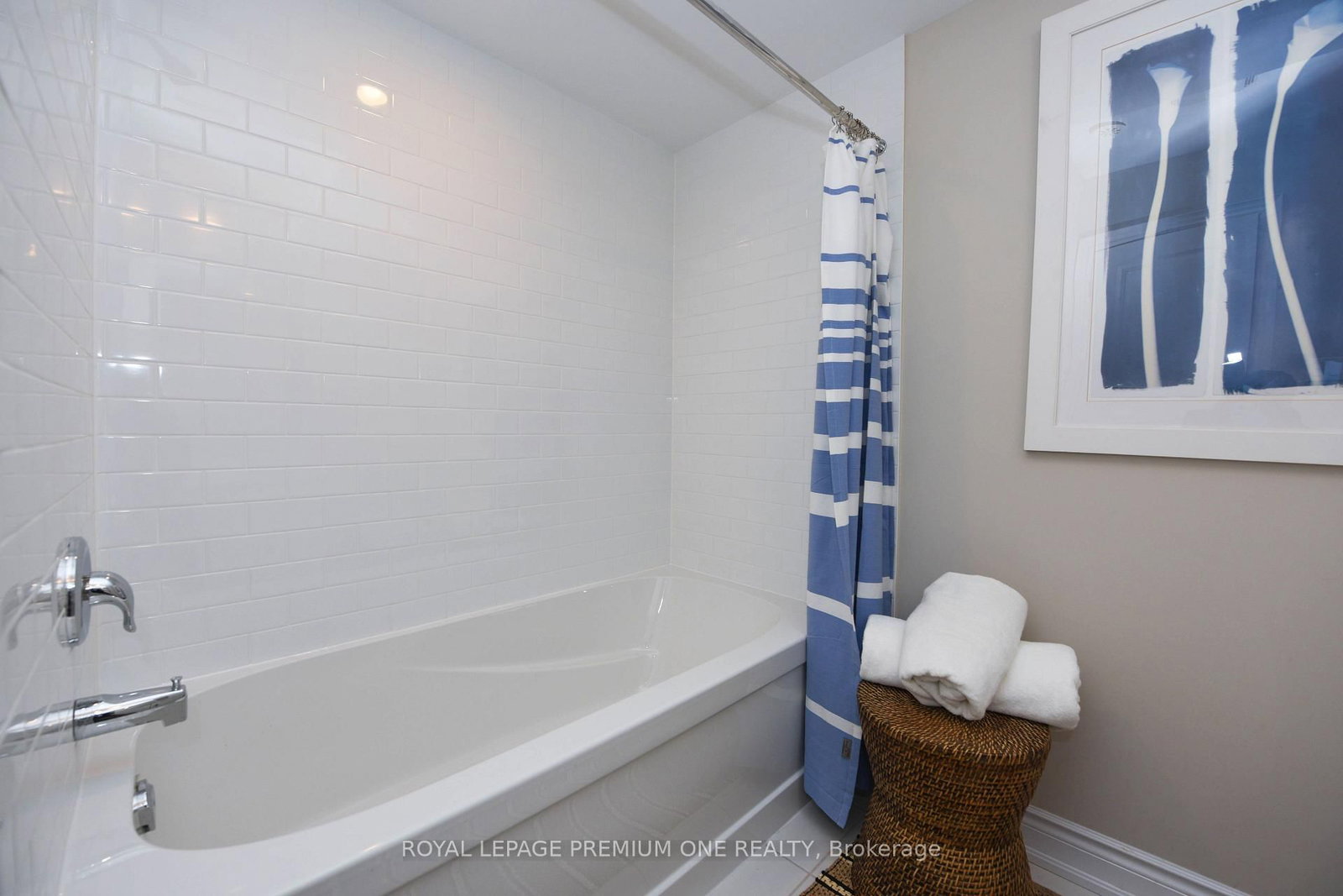 6A ACORN Avenue • Toronto, ON photo 18