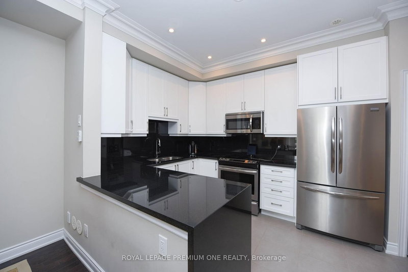 6A ACORN Avenue