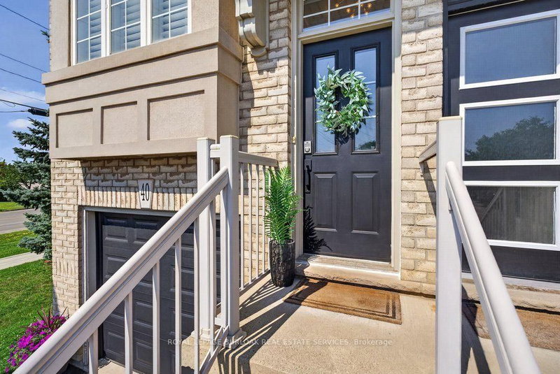 40 - 5080 Fairview Street