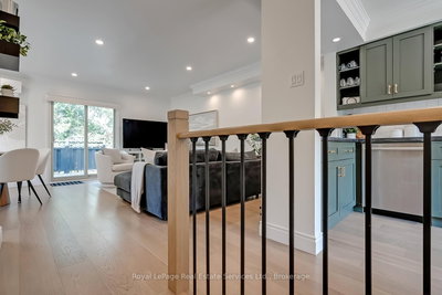65 Normandy Place • Oakville, ON photo 4