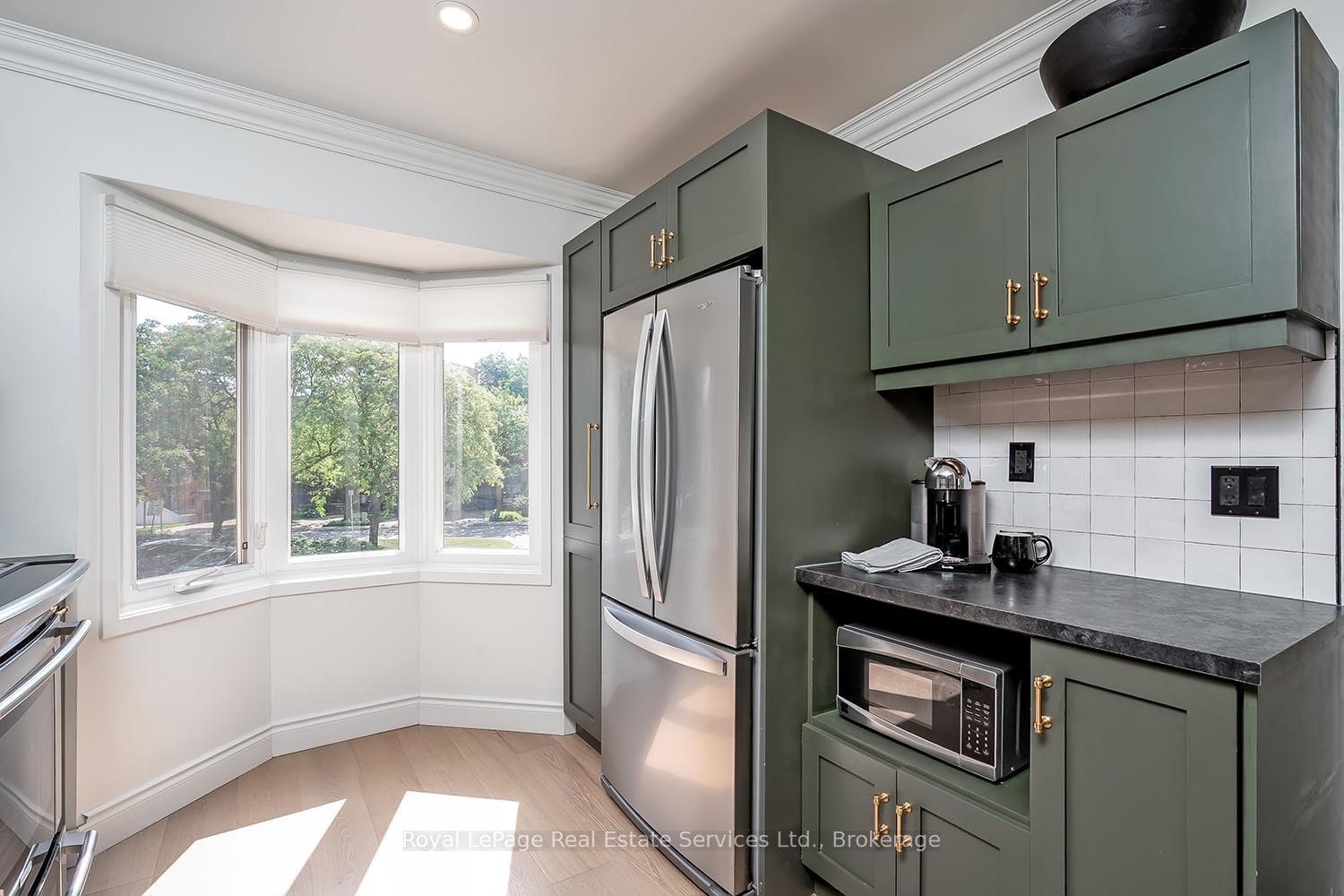 65 Normandy Place • Oakville, ON photo 6