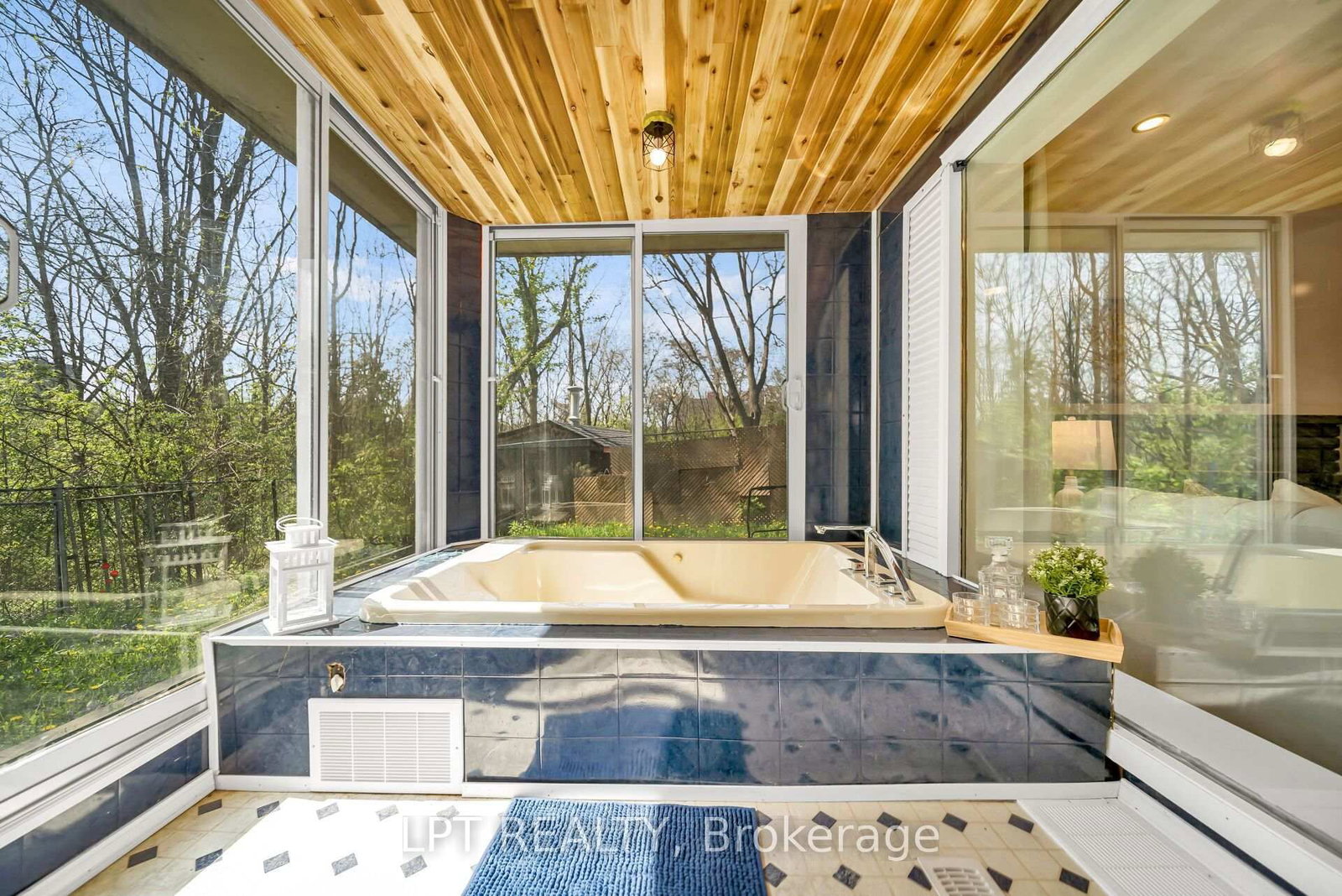 41 Keegan Crescent • Toronto, ON photo 30