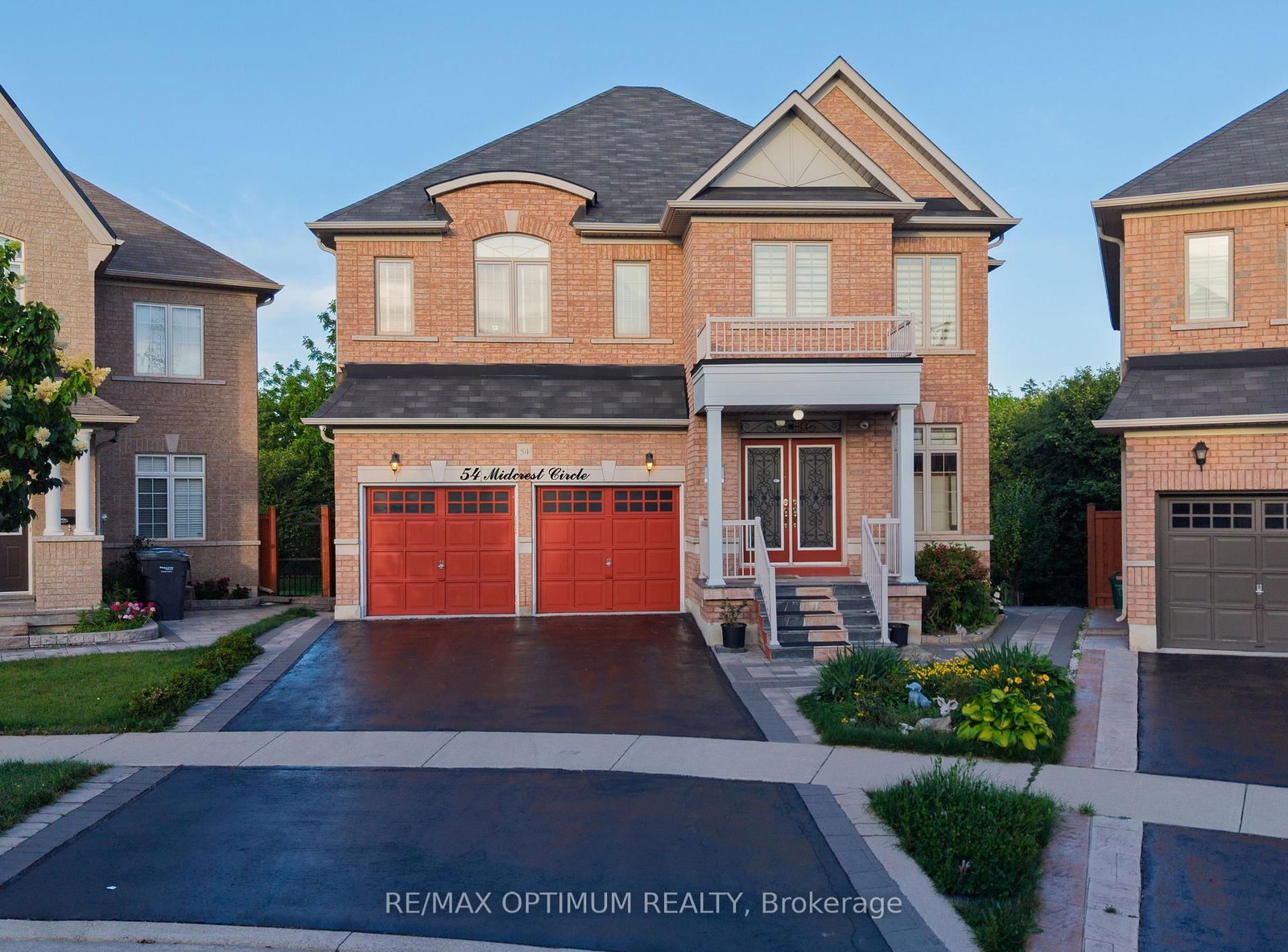 54 Midcrest Circle • Brampton, ON photo 1