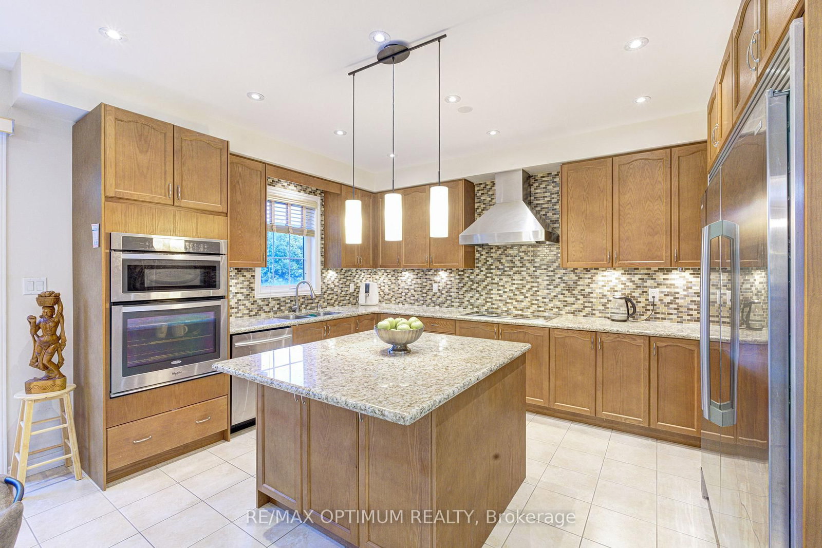 54 Midcrest Circle • Brampton, ON photo 14
