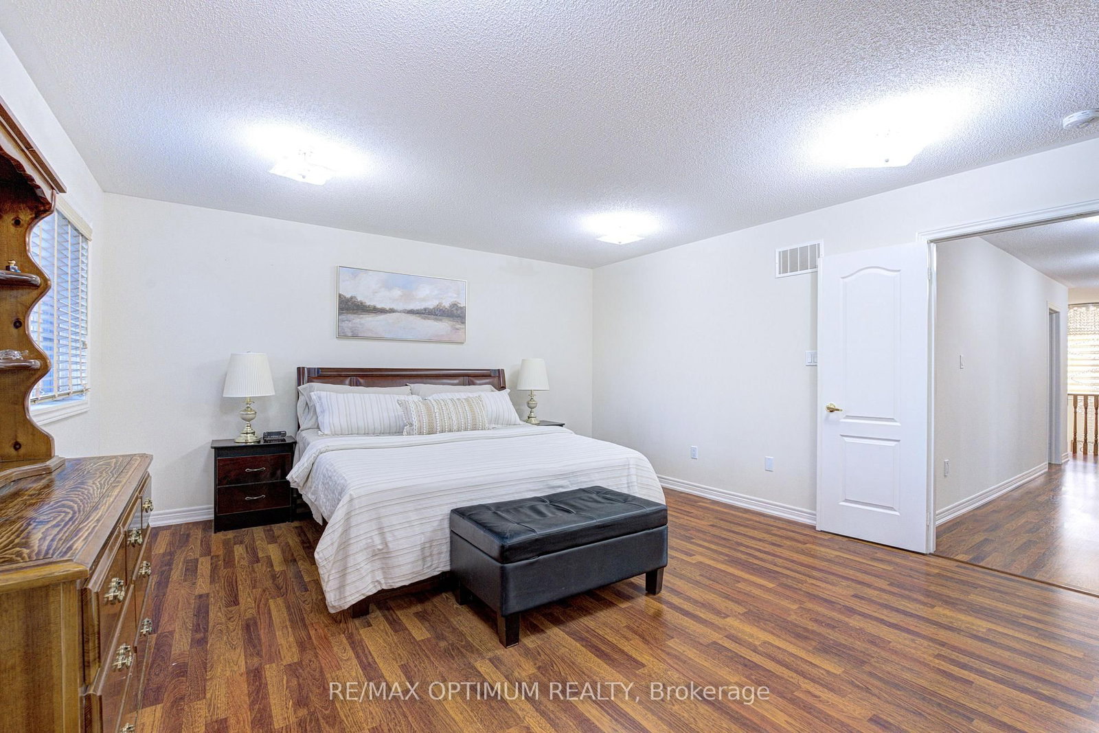 54 Midcrest Circle • Brampton, ON photo 25