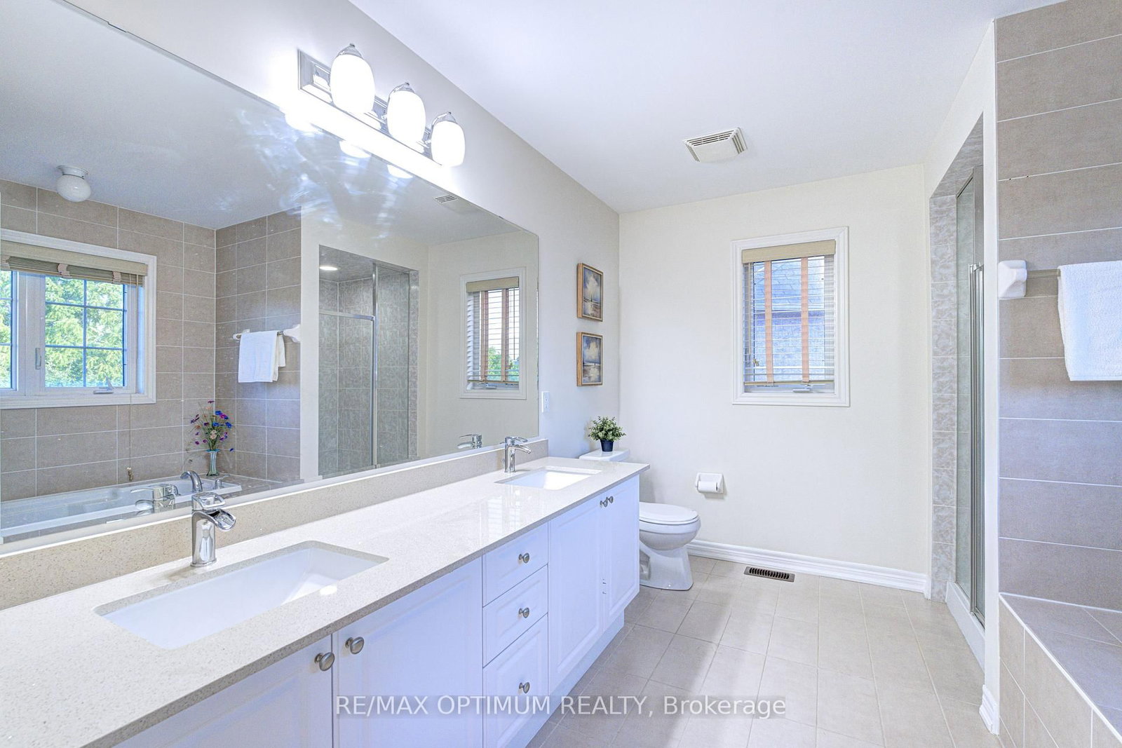 54 Midcrest Circle • Brampton, ON photo 27