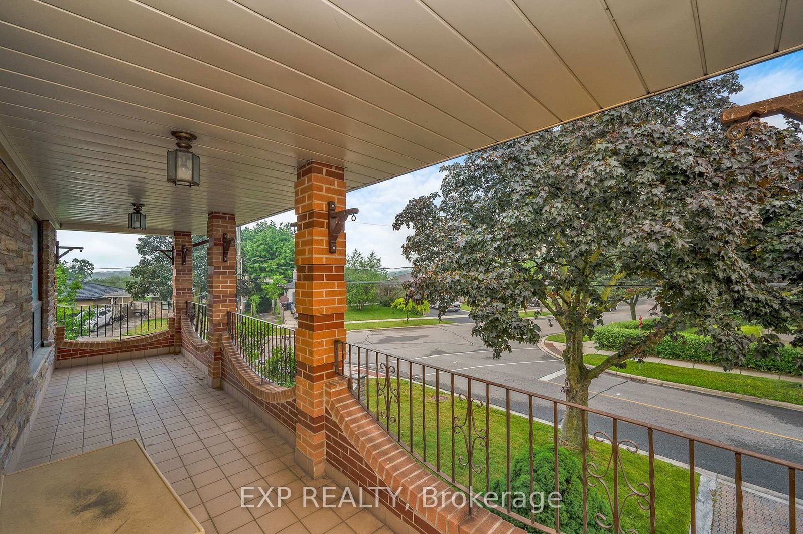 52 Storer Drive • Toronto, ON photo 21