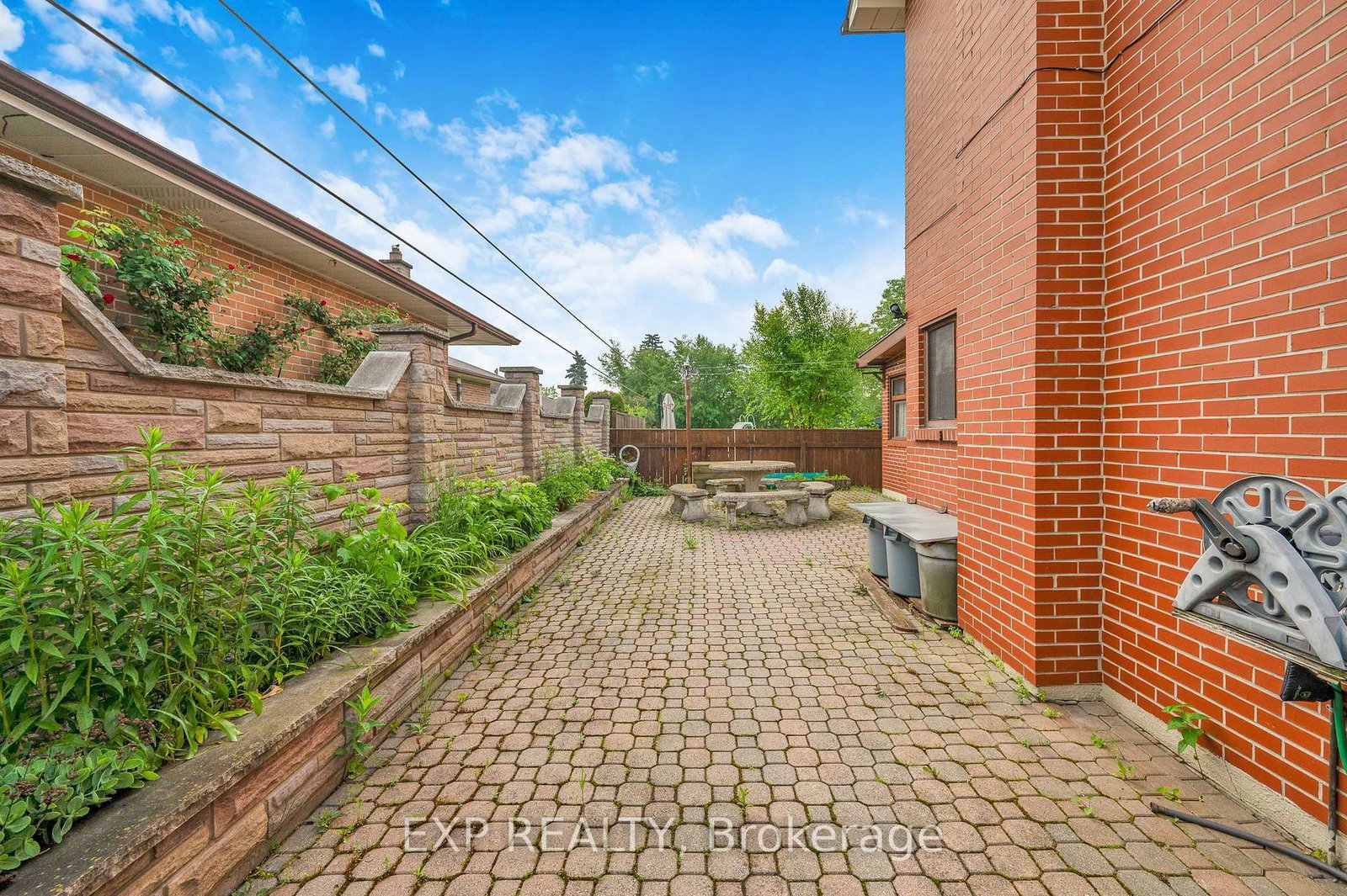 52 Storer Drive • Toronto, ON photo 44