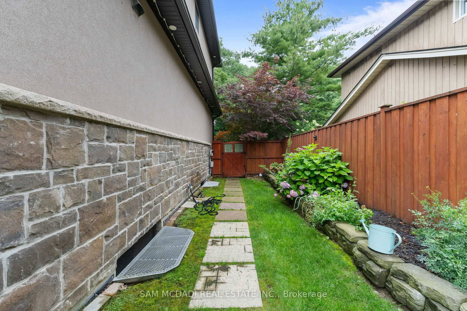 834 Edistel Crescent • Mississauga, ON photo 34