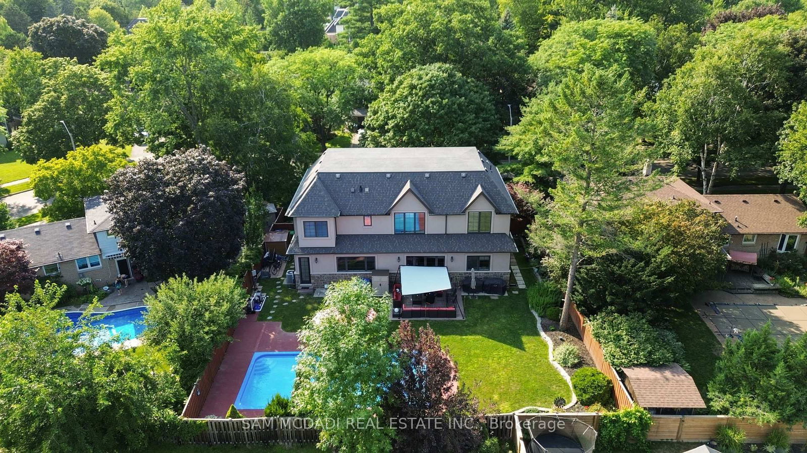 834 Edistel Crescent - Photo 39