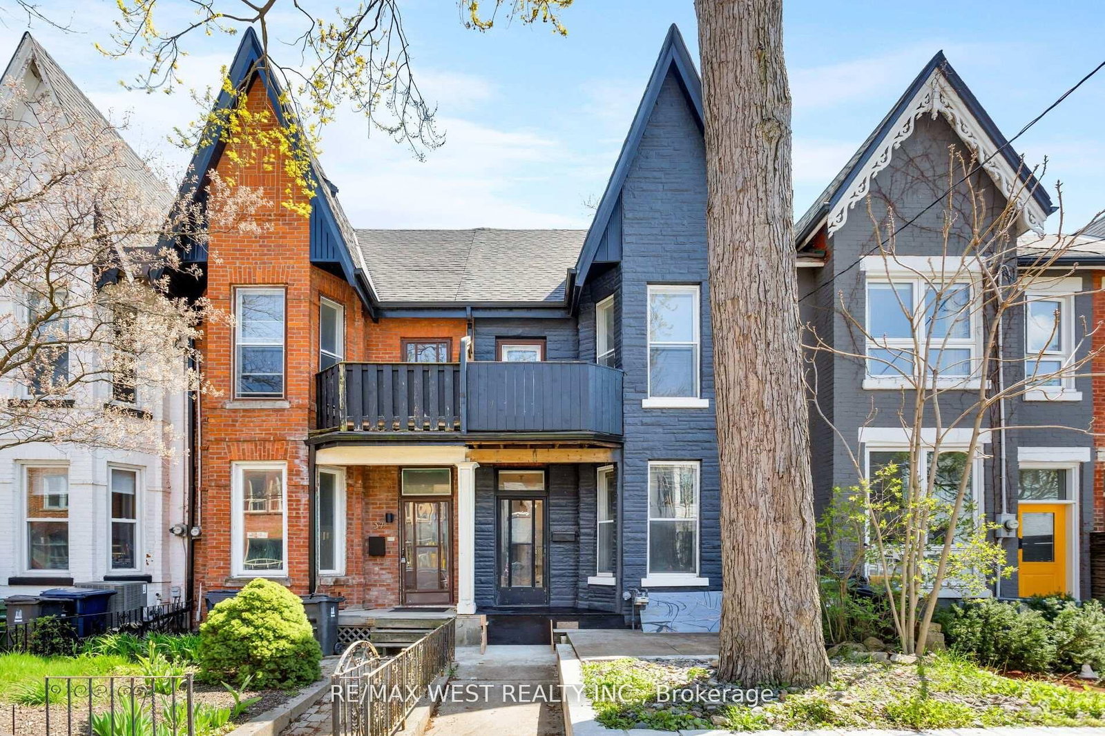 39 Noble Street • Toronto, ON photo 1