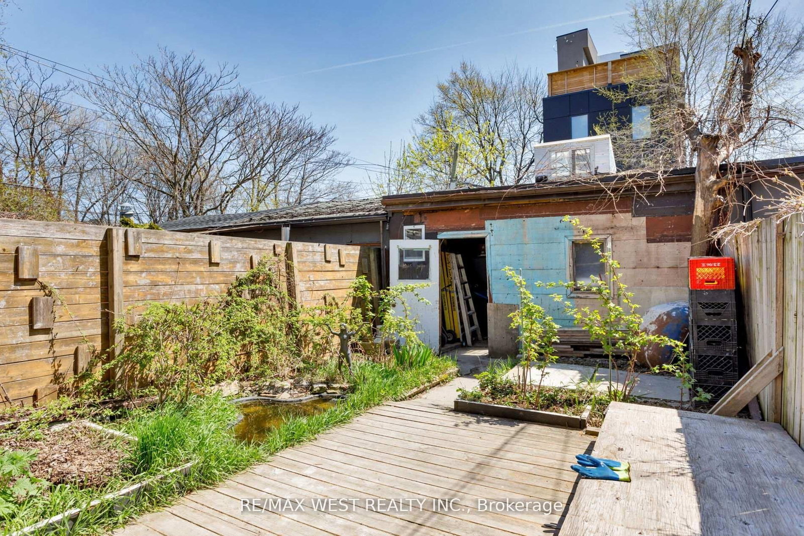 39 Noble Street • Toronto, ON photo 17