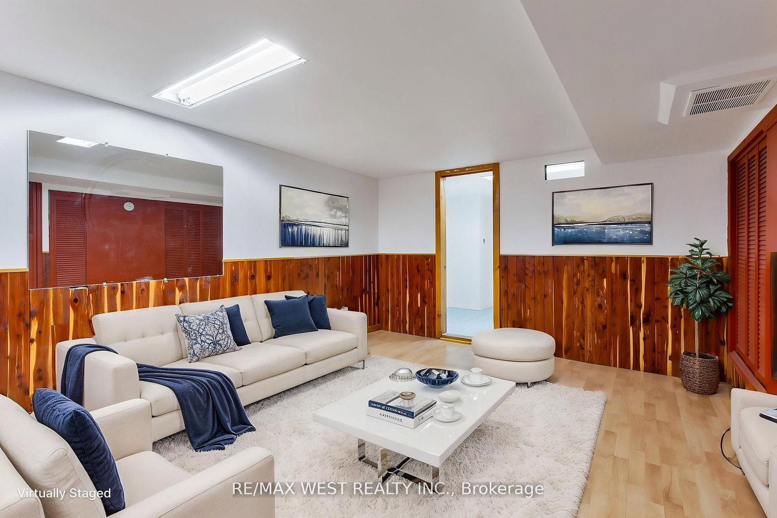 39 Noble Street • Toronto, ON photo 46