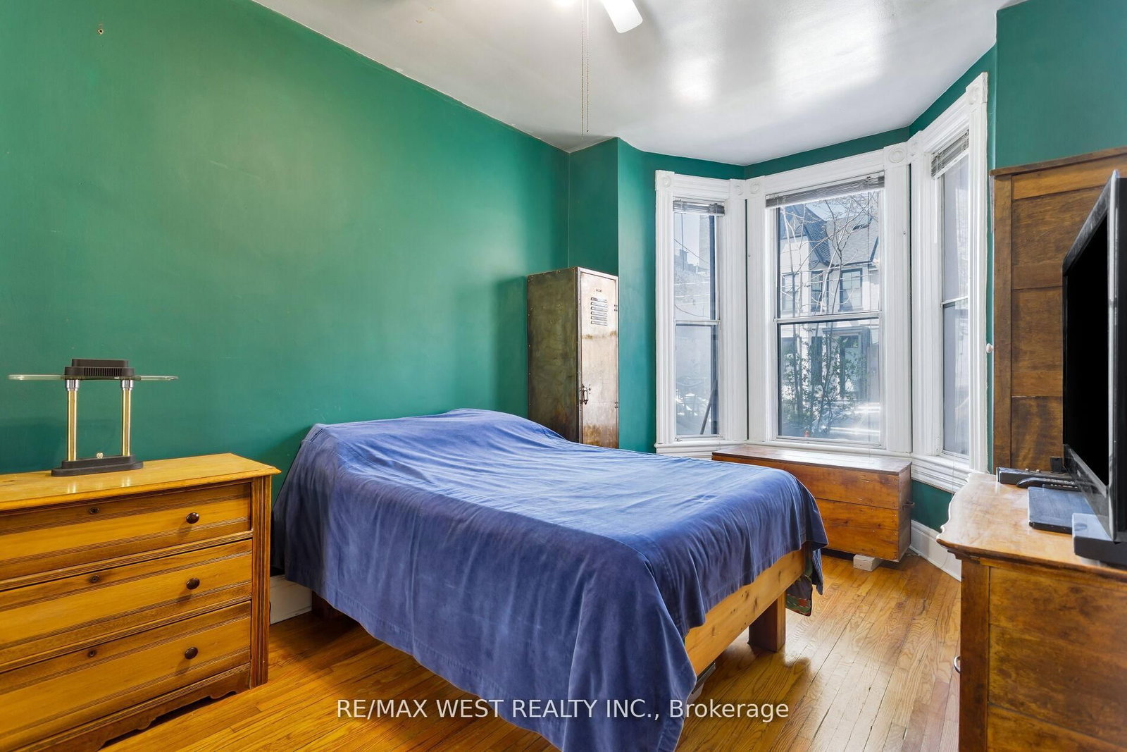 39 Noble Street • Toronto, ON photo 5