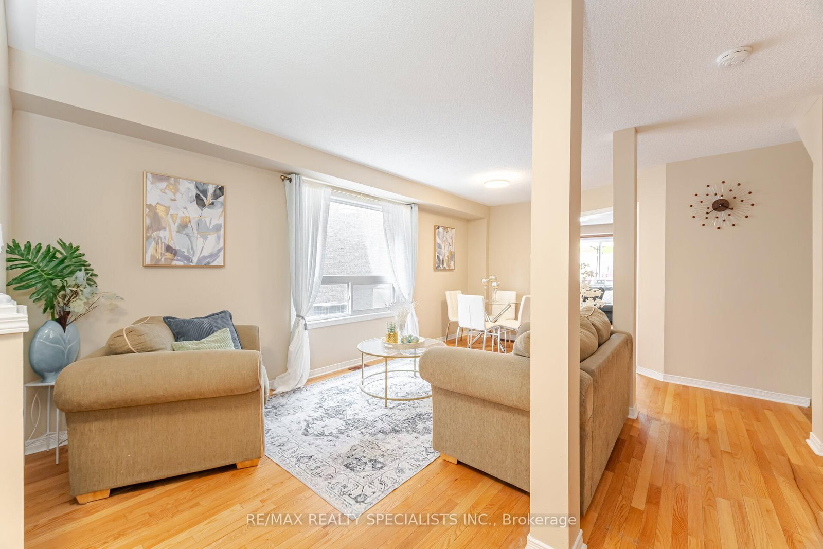 5642 Armando Avenue • Mississauga, ON photo 11