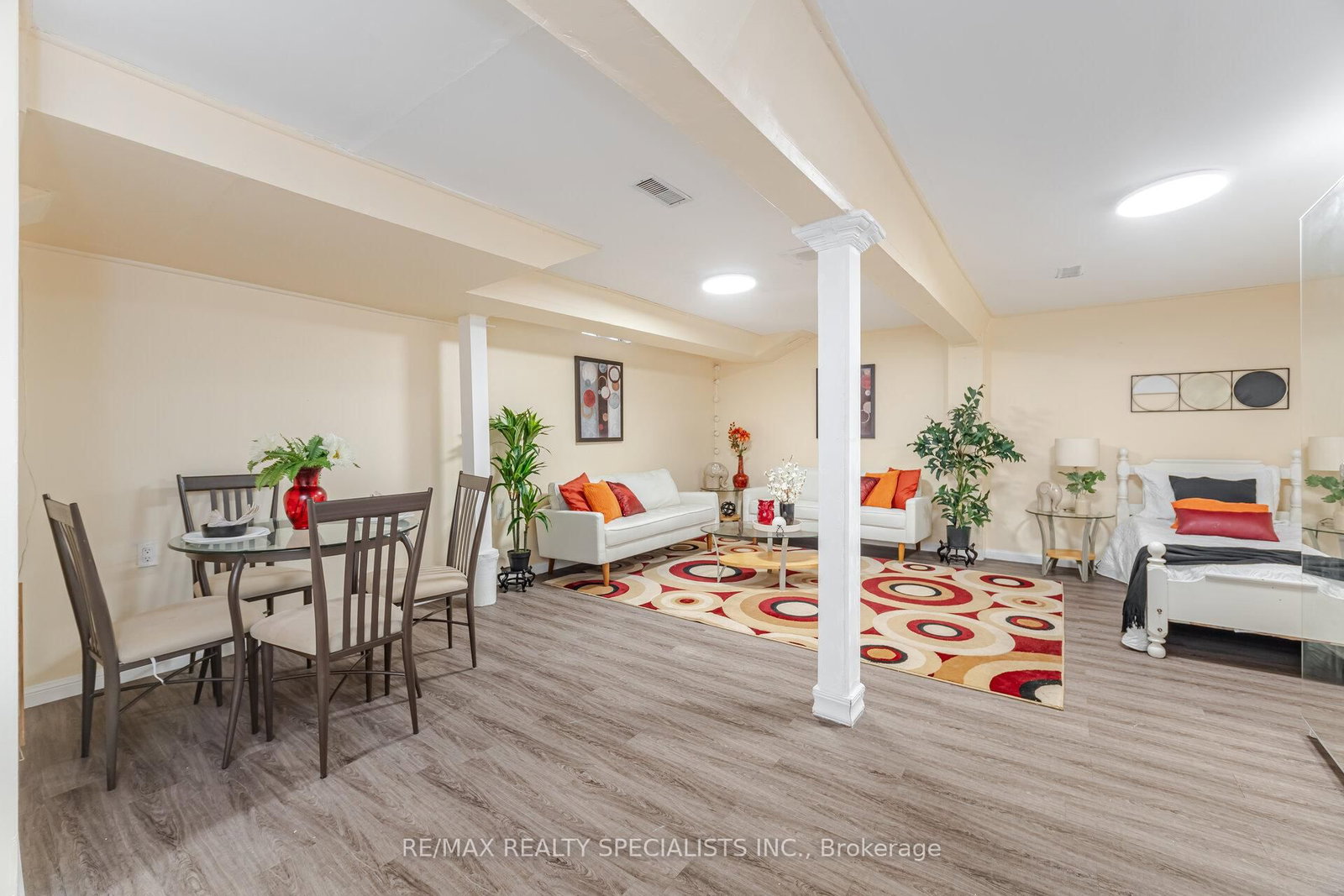 5642 Armando Avenue • Mississauga, ON photo 42