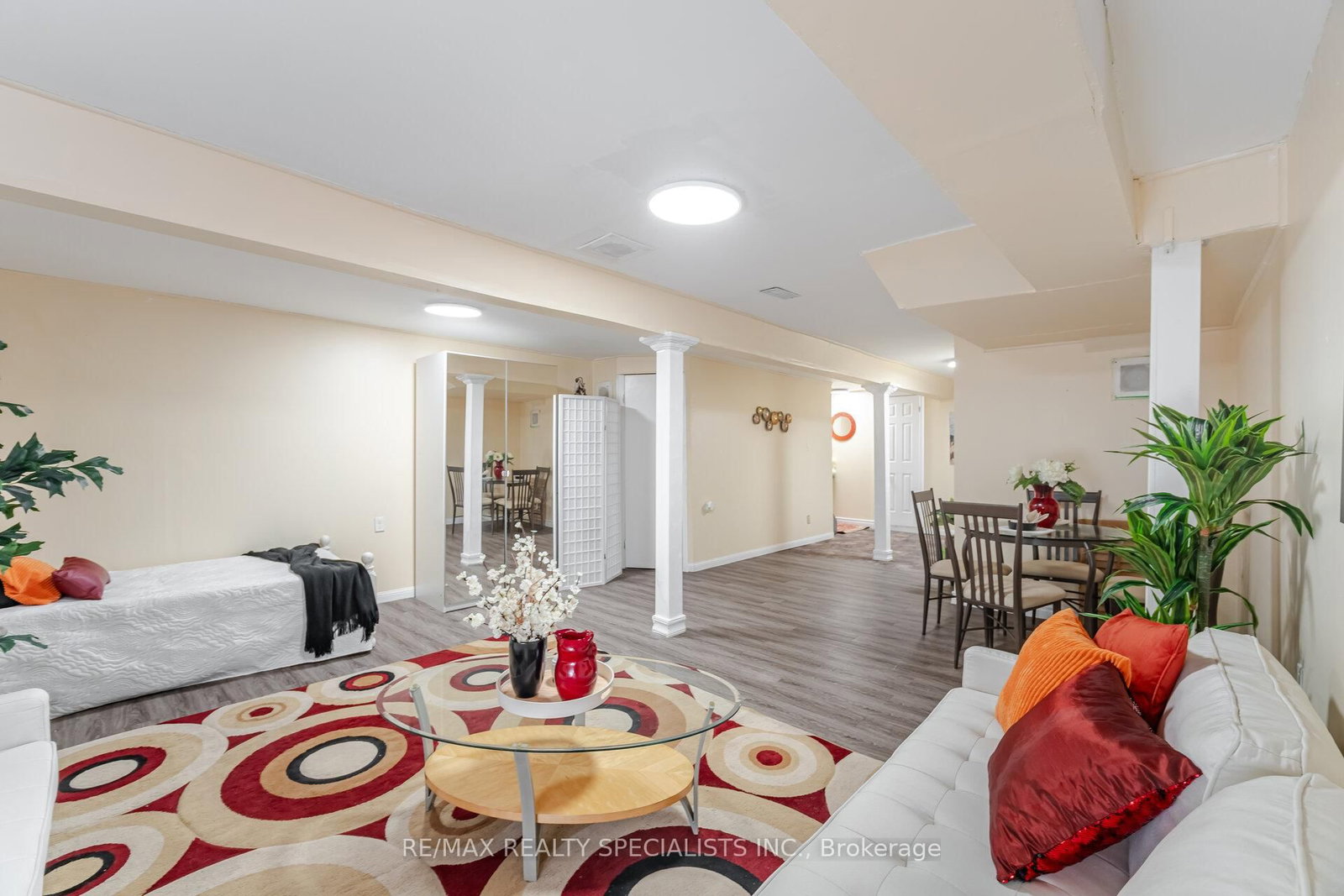 5642 Armando Avenue • Mississauga, ON photo 44