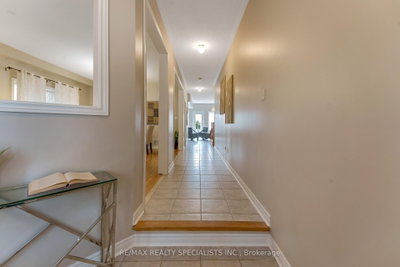 59 Masters Green Crescent • Brampton, ON photo 4