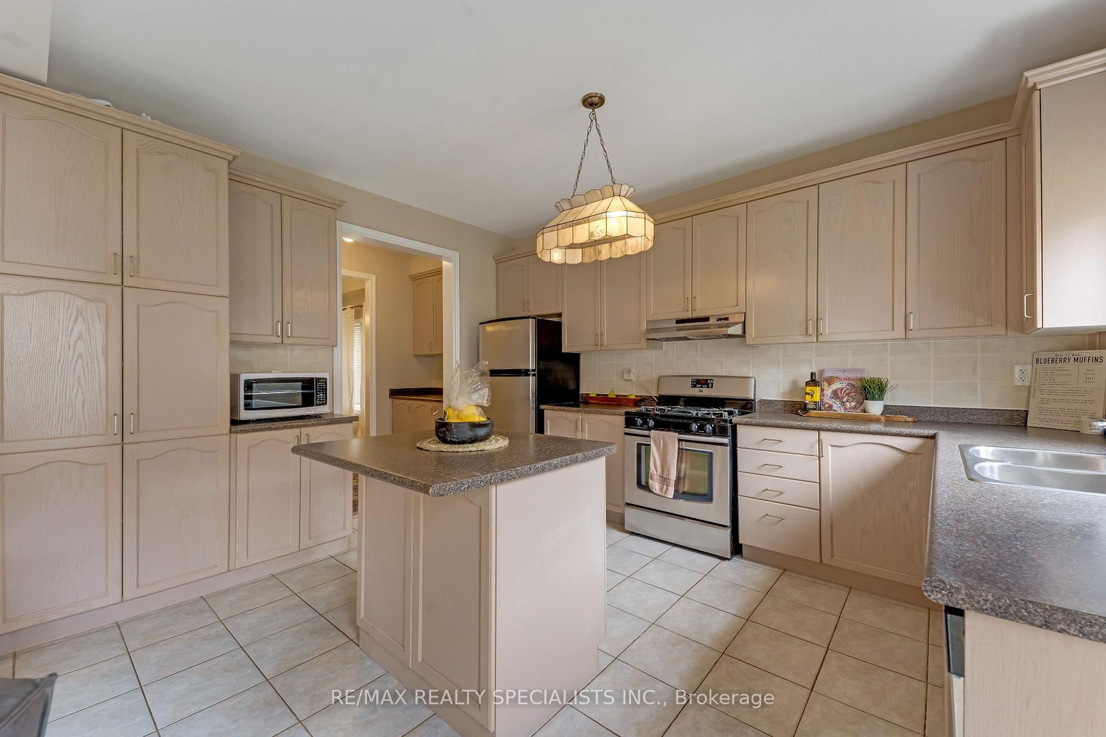 59 Masters Green Crescent • Brampton, ON photo 9
