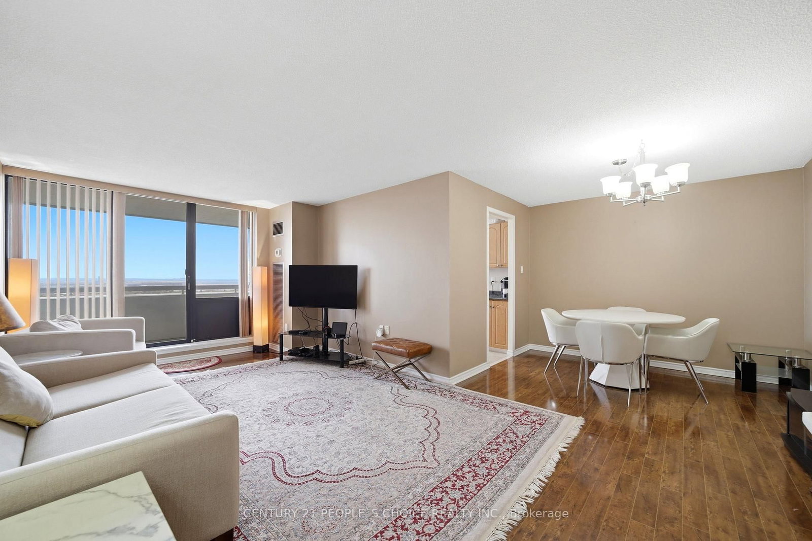 18 Knightsbridge Road • #2109 • Brampton, ON photo 6