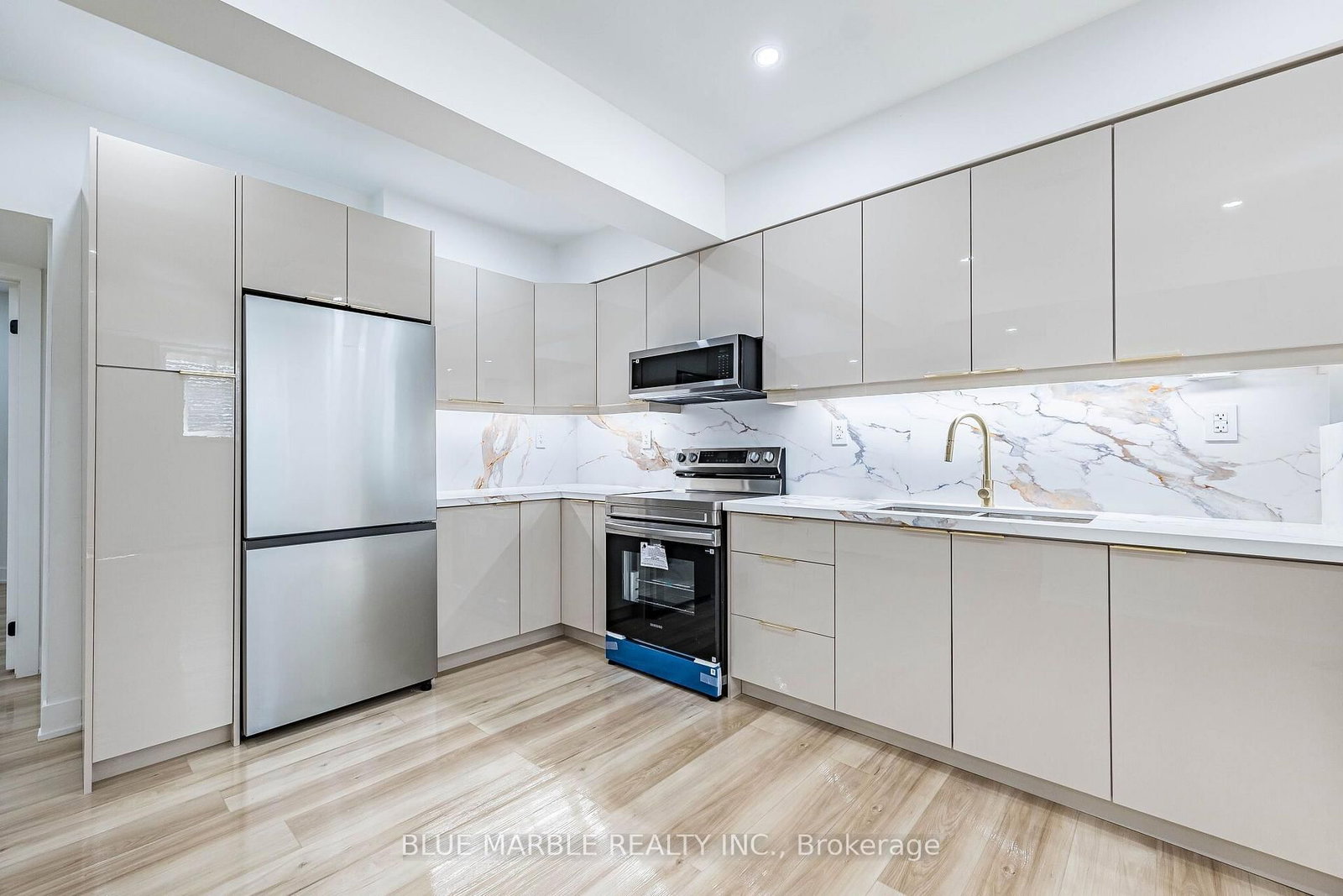 320 Kingsleigh Court • Milton, ON photo 37